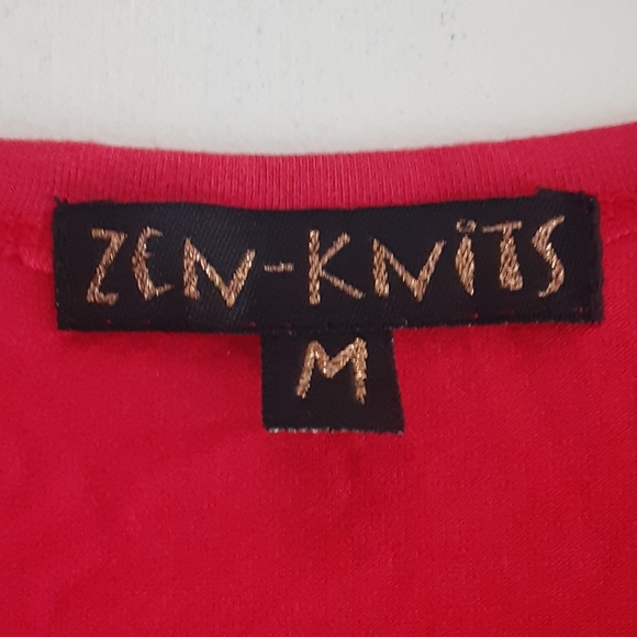 🆕️Zen-Knits Medium Red Short Sleeves VNeck Dress - Picture 3 of 10
